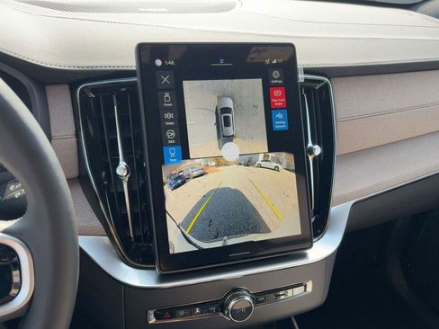 New 2026 Volvo XC90 B6 Ultra w/ Protection Package image 22