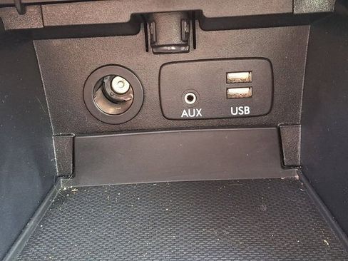 Used 2015 Subaru Outback 2.5i Limited image 24