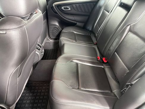 Used 2019 Ford Taurus SEL w/ Equipment Group 201A AWD/4WD image 17