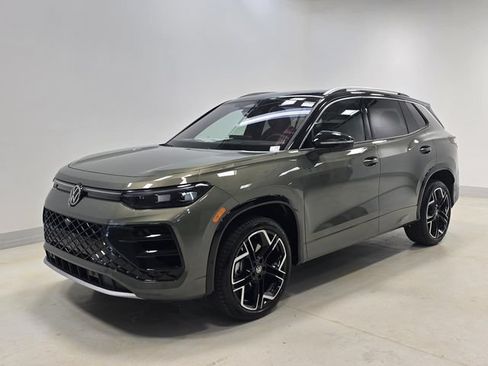 New 2026 Volkswagen Tiguan SEL R-Line AWD/4WD image 36