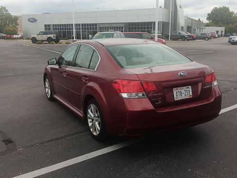 Used 2013 Subaru Legacy 2.5i Premium AWD/4WD image 7