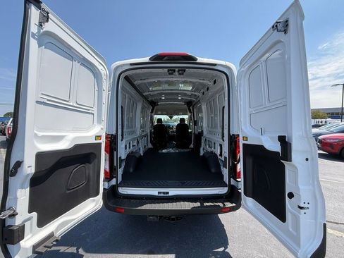 New 2025 Ford Transit 250 148 Medium Roof image 8