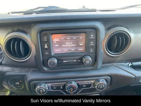 Used 2018 Jeep Wrangler Unlimited Sport S AWD/4WD image 17