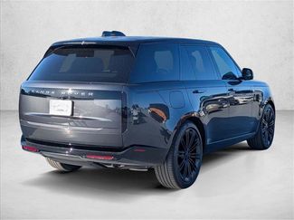 New 2026 Land Rover Range Rover SE video 2