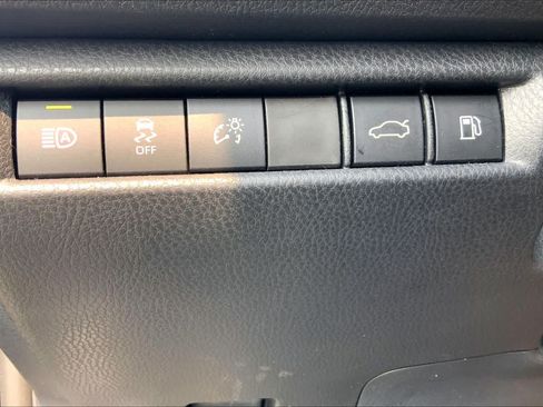 Used 2026 Toyota Camry XSE AWD/4WD image 36