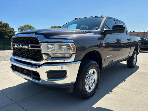 Used 2021 RAM 3500 Tradesman w/ Chrome Appearance Group image 3