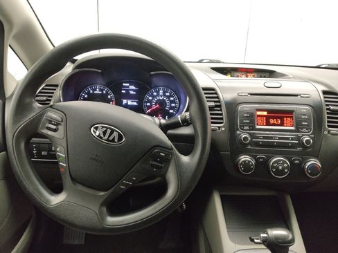 Used 2016 Kia Forte LX FWD image 22