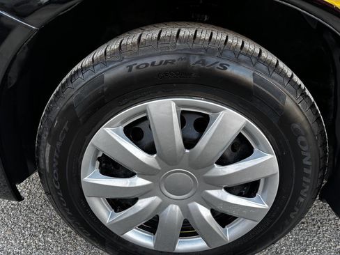 Used 2012 Honda Civic LX image 18