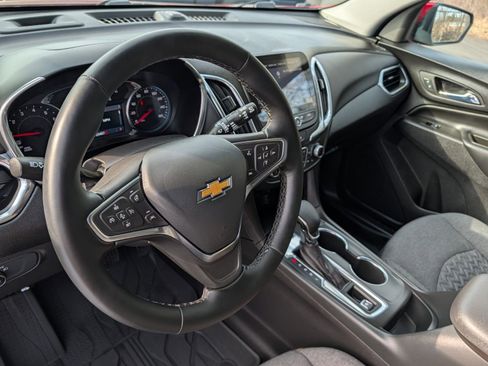 Used 2024 Chevrolet Equinox LT image 27