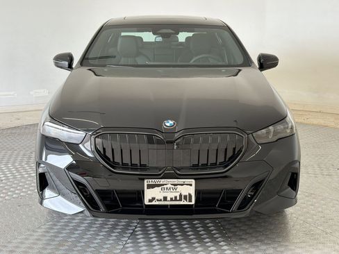 New 2026 BMW 530i xDrive w/ M Sport Package AWD/4WD image 6