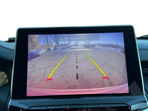 Used 2024 Jeep Compass Latitude w/ Convenience Group image 15