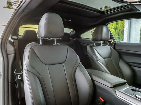 Used 2021 BMW 440i xDrive Coupe w/ Premium Package image 36