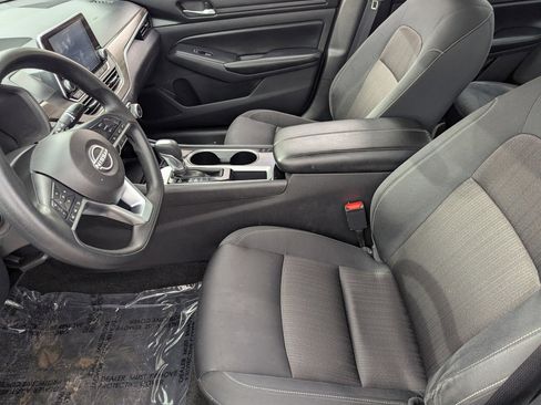 Certified 2024 Nissan Altima 2.5 SV image 28