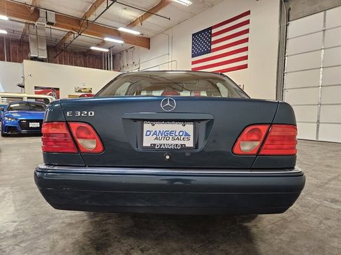 Used 1998 Mercedes-Benz E 320 Sedan image 7