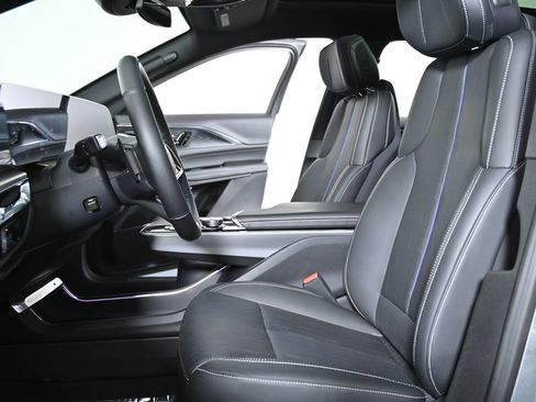 Used 2024 Cadillac Lyriq Sport w/ LPO, Floor Liner Package image 31