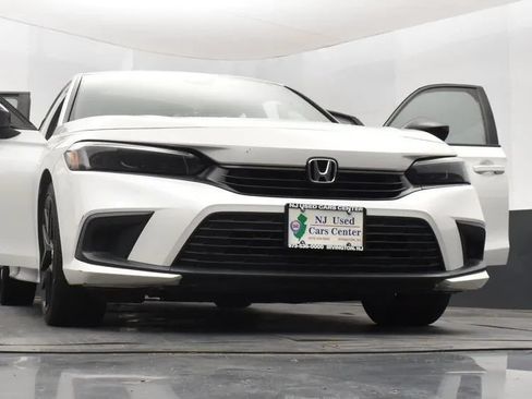 Used 2022 Honda Civic Sport image 11