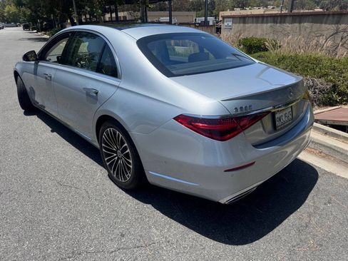 Used 2024 Mercedes-Benz S 580 4MATIC Sedan image 4