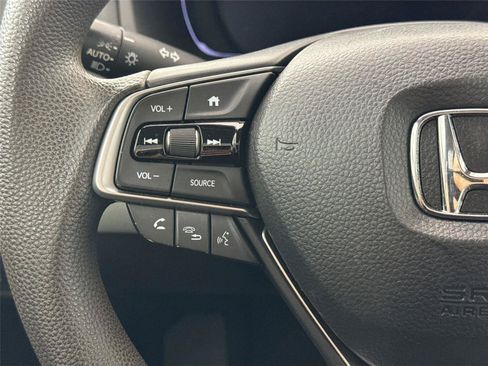 Used 2019 Honda Accord LX image 16