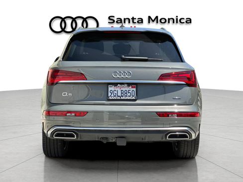 Used 2023 Audi Q5 e Premium w/ Convenience Package AWD/4WD image 7