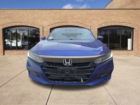 Used 2018 Honda Accord Sport image 8