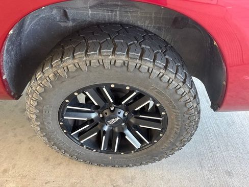 Used 2010 Dodge Ram 1500 Truck Sport AWD/4WD image 9