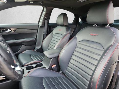 Used 2024 Kia Forte GT w/ GT2 Package image 18