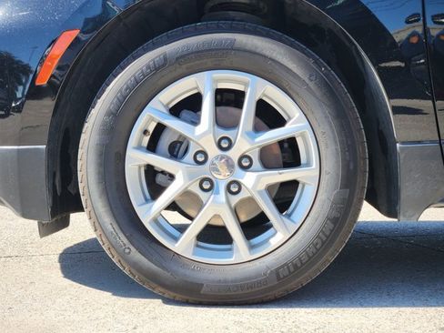 Used 2022 Chevrolet Equinox LT image 11