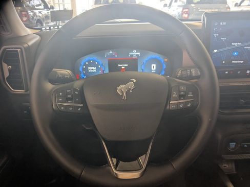 New 2025 Ford Bronco Sport Outer Banks w/ Outer Banks Tech Package+ AWD/4WD image 19