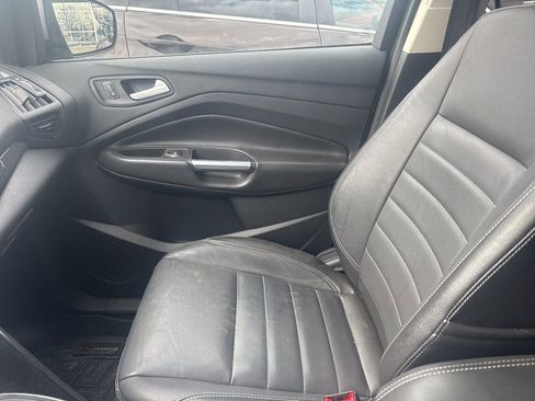 Used 2014 Ford Escape Titanium image 12