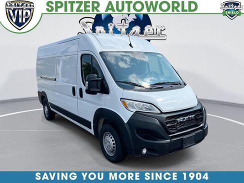 Used 2025 RAM ProMaster 2500 w/ Convenience Group FWD image 1