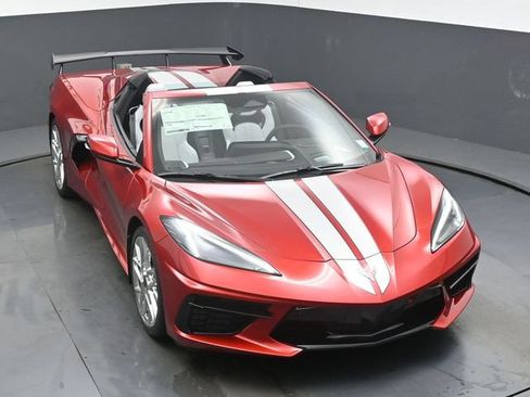 New 2027 Chevrolet Corvette Stingray Convertible w/ Stealth Interior Trim Package RWD image 27