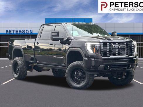 Used 2024 GMC Sierra 3500 Denali Ultimate AWD/4WD image 1
