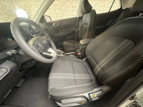 New 2026 Hyundai Venue SEL FWD image 24