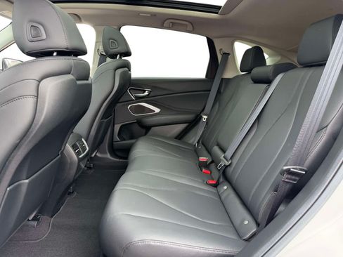 Used 2023 Acura RDX AWD image 16