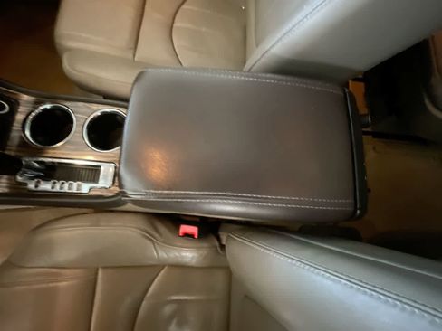 Used 2015 GMC Acadia Denali image 20