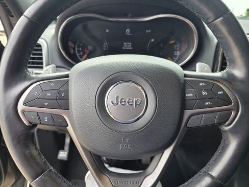 Used 2020 Jeep Grand Cherokee Limited X RWD image 18