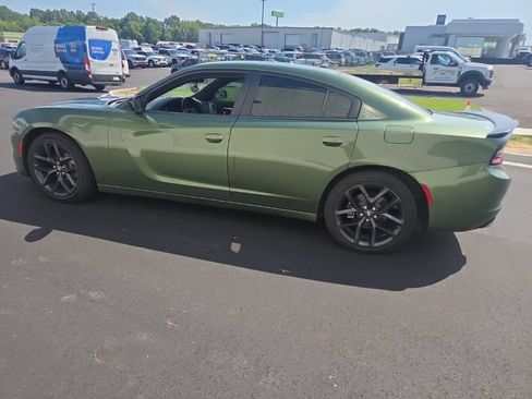 Used 2021 Dodge Charger SXT w/ Blacktop Package RWD image 8