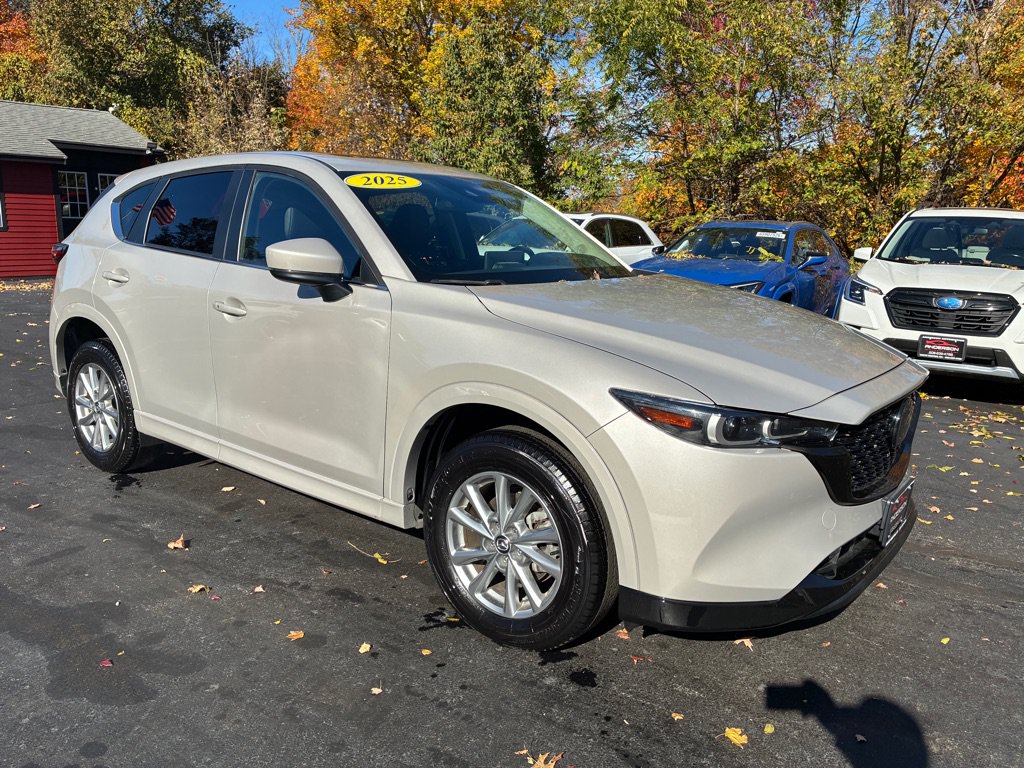 Used 2025 MAZDA CX-5 AWD 2.5 S w/ Preferred Package image 6