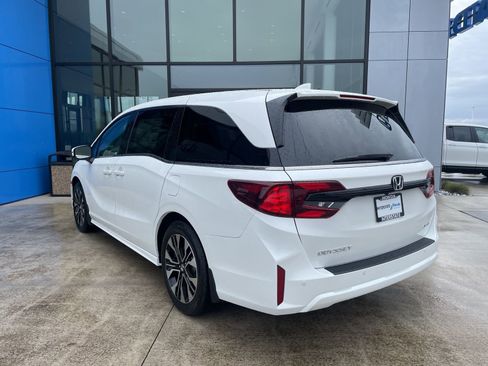 New 2026 Honda Odyssey Elite image 7