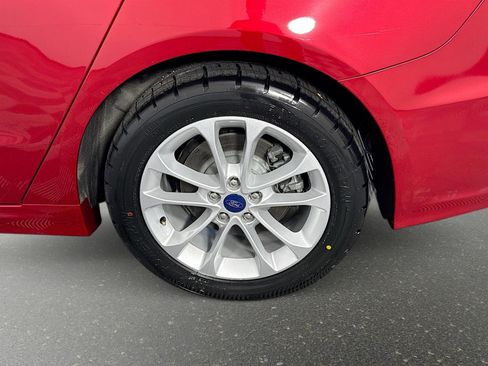 Used 2020 Ford Fusion SE image 32