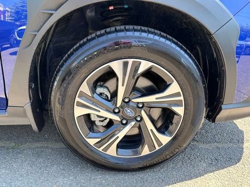 Certified 2025 Subaru Crosstrek 2.5i Premium AWD/4WD image 30