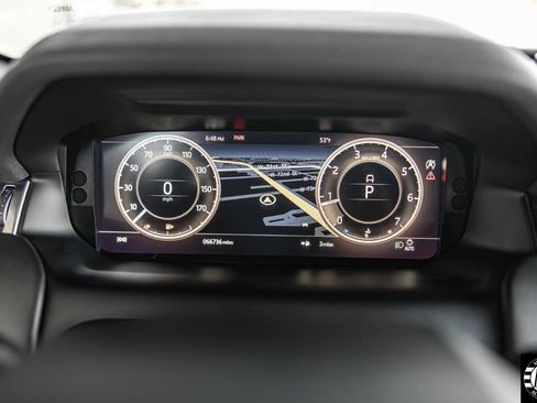 Used 2020 Land Rover Discovery Sport SE R-Dynamic AWD/4WD image 22