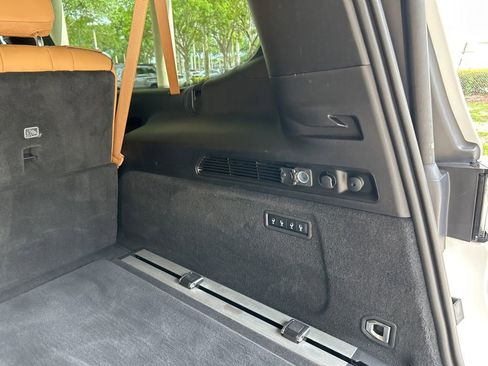 Used 2025 Jeep Grand Wagoneer L Series III w/ Rear Seat Video Group 1 AWD/4WD image 55