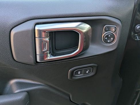 New 2026 Jeep Gladiator Sport image 11