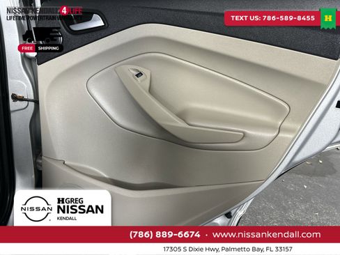 Used 2017 Ford Escape Titanium image 35