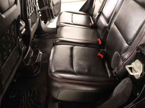 Used 2021 Jeep Wrangler Unlimited Rubicon AWD/4WD image 13