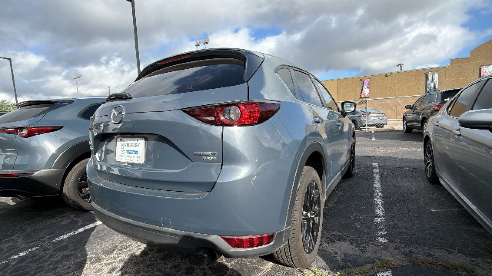 Used 2021 MAZDA CX-5 Carbon Edition FWD image 25
