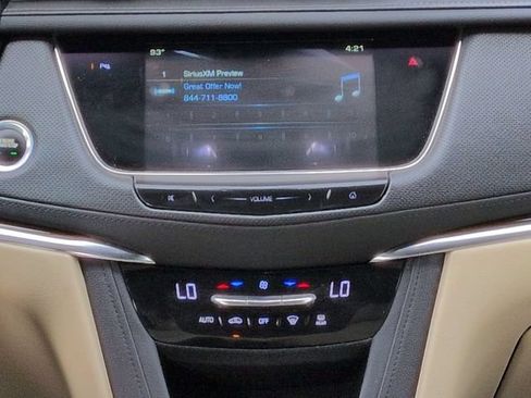 Used 2019 Cadillac XT5 FWD image 18