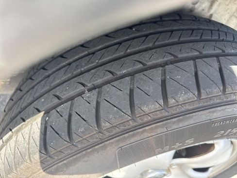 Used 2016 Honda CR-V LX image 28