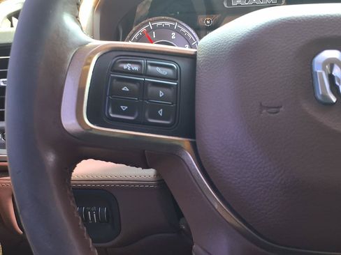 Used 2022 RAM 2500 Limited AWD/4WD image 18